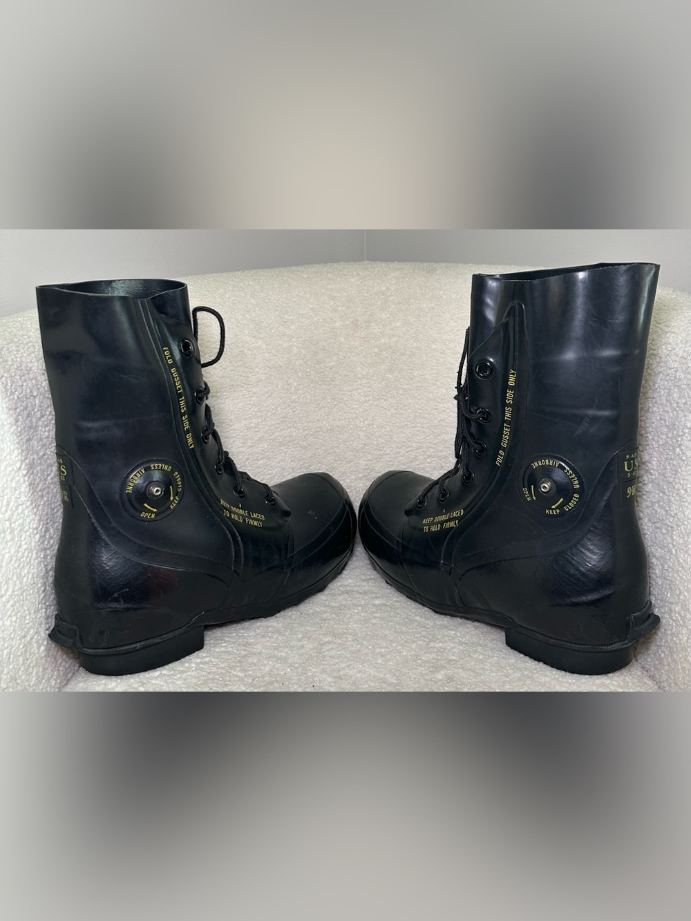 Vintage 1982 Bata U.S. Military Arctic Overboots Black Rubber Cold weather boots - Picture 12 of 15
